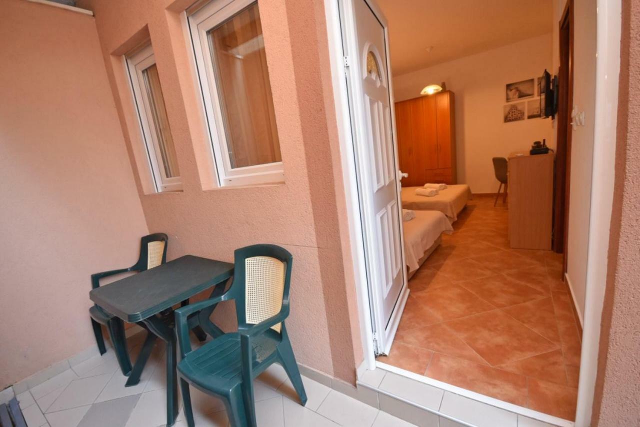 Apartment Anja Herceg Novi Luaran gambar